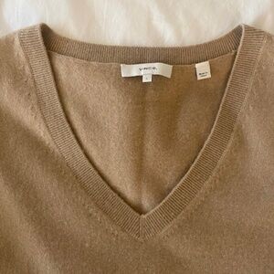 Vince Camel Cashmere V-Neck Sweater - L - worn once